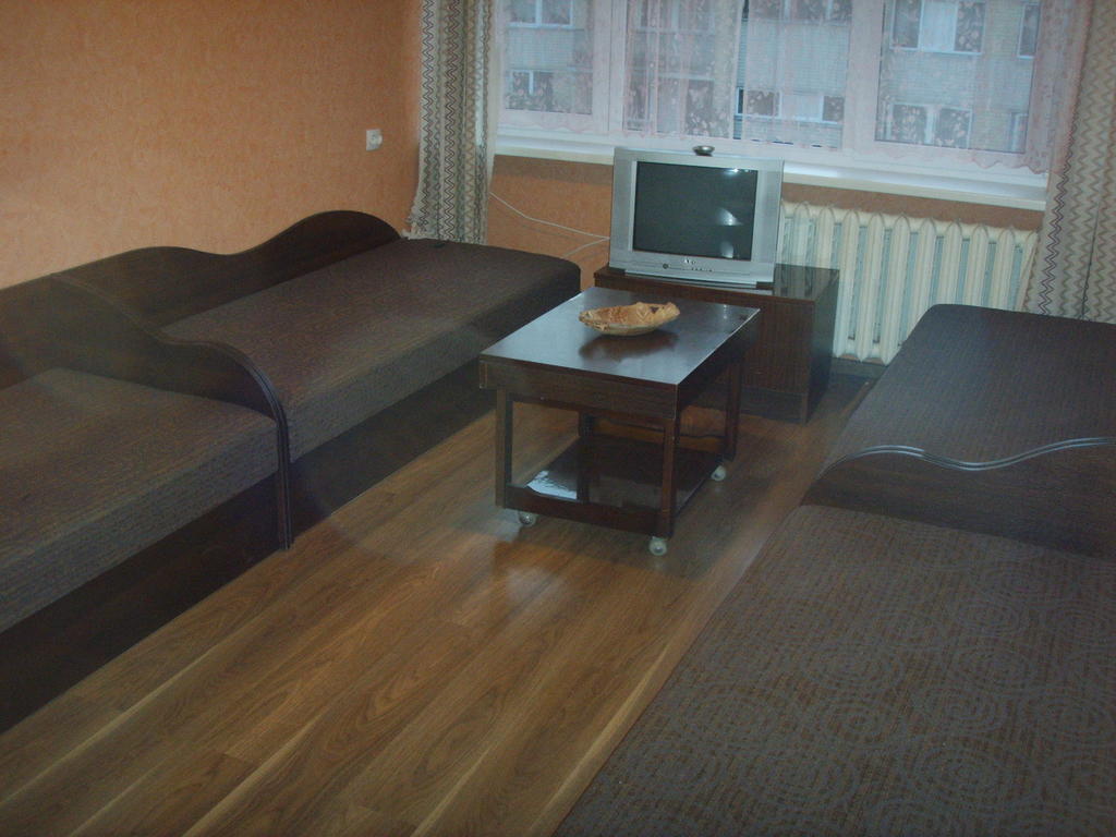 Chernobyl Type Rooms In A Block Flat House Šiauliai Esterno foto