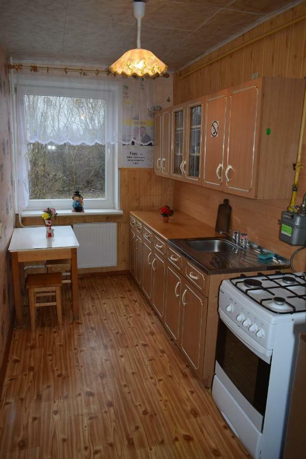 Chernobyl Type Rooms In A Block Flat House Šiauliai Esterno foto