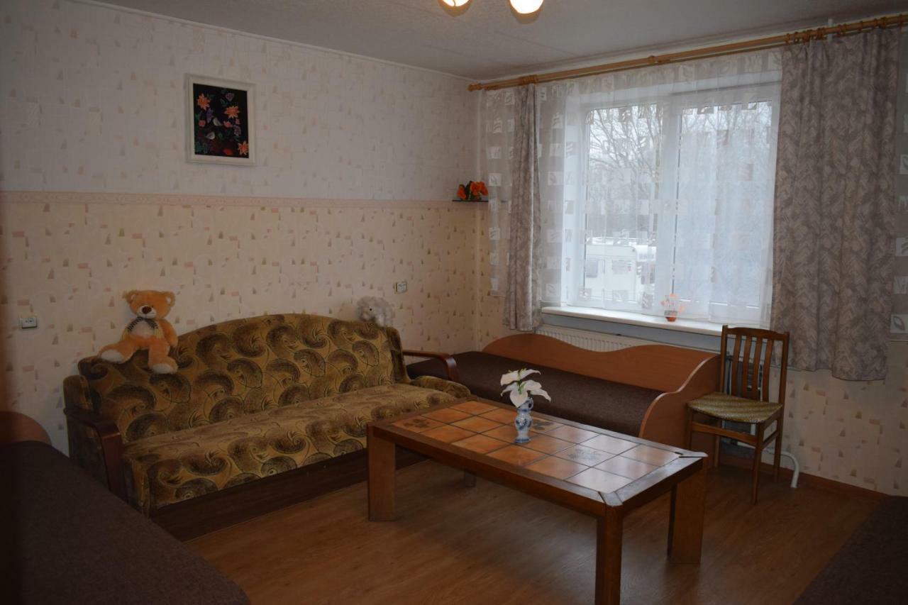 Chernobyl Type Rooms In A Block Flat House Šiauliai Esterno foto
