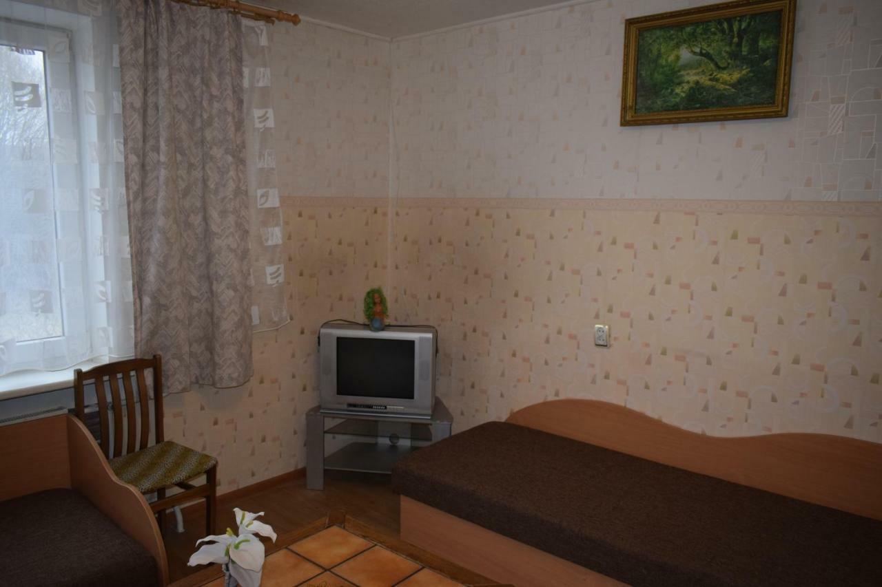 Chernobyl Type Rooms In A Block Flat House Šiauliai Esterno foto
