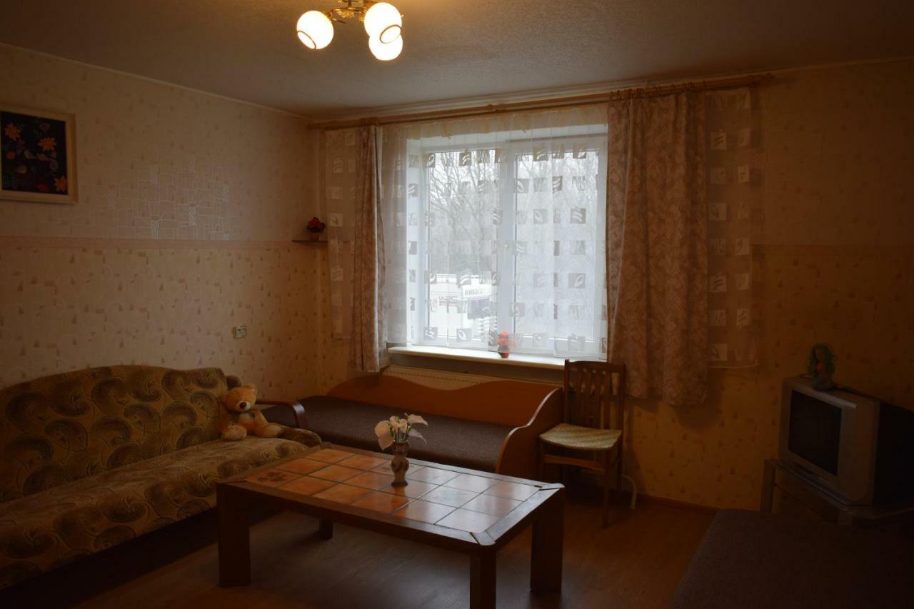 Chernobyl Type Rooms In A Block Flat House Šiauliai Esterno foto
