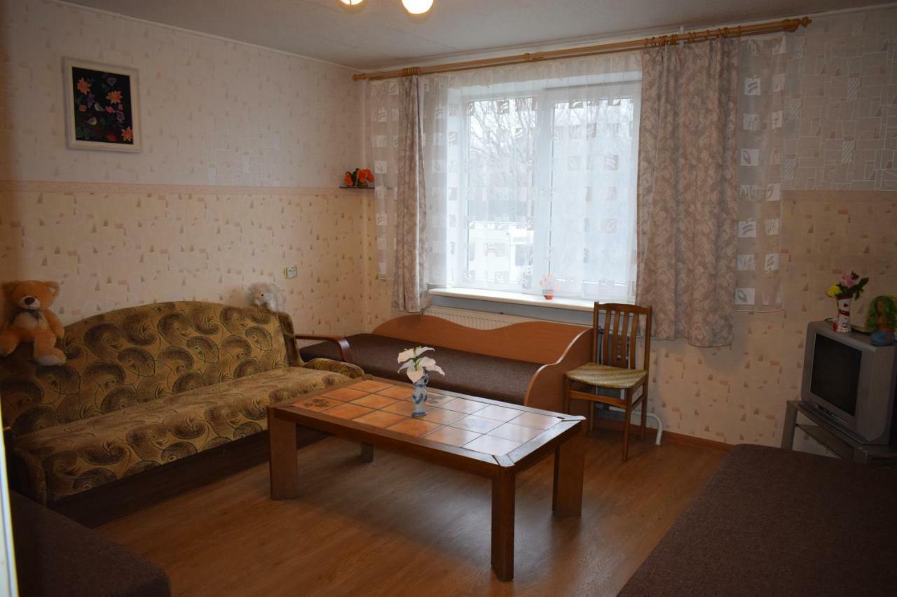 Chernobyl Type Rooms In A Block Flat House Šiauliai Esterno foto