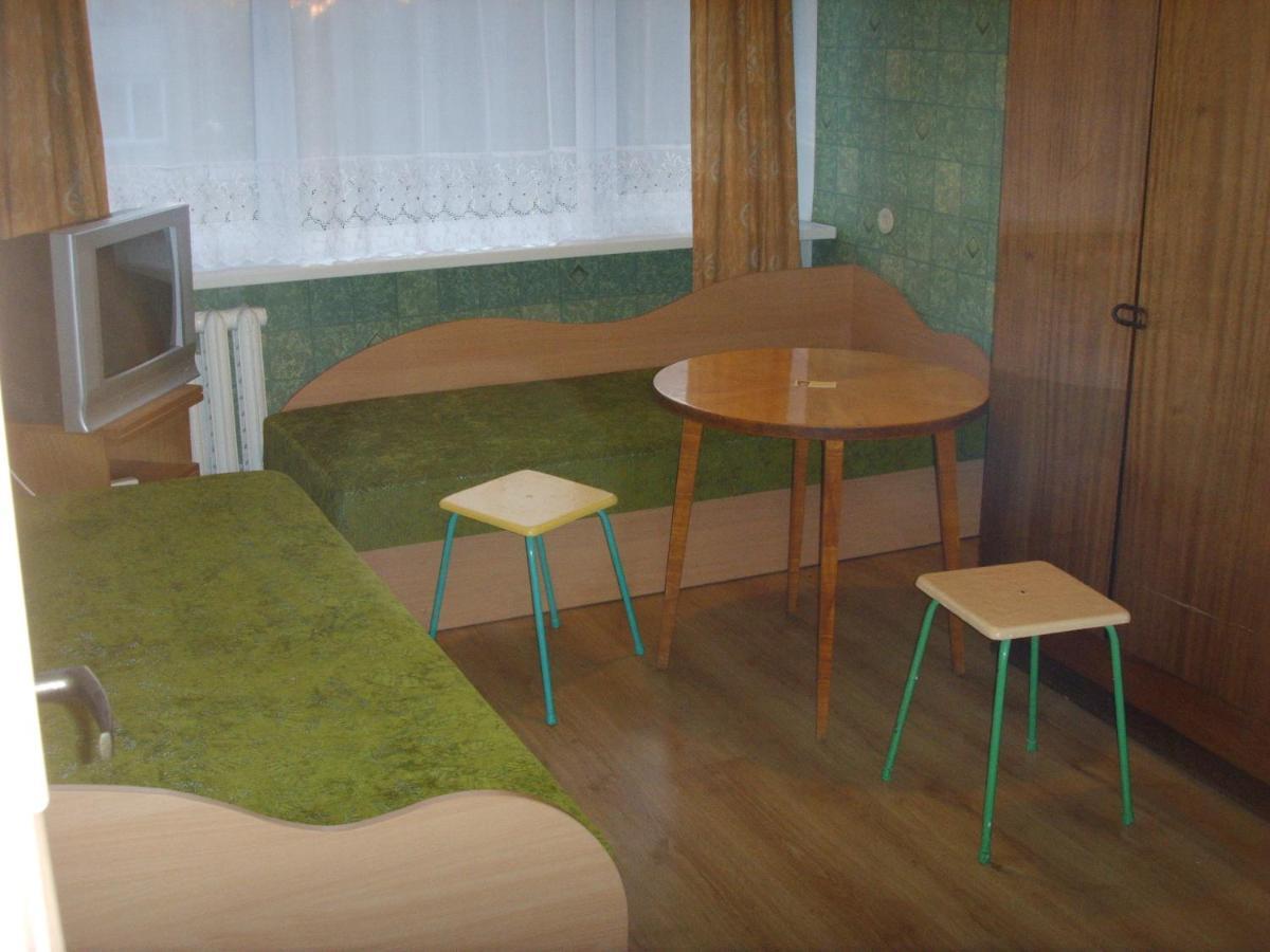 Chernobyl Type Rooms In A Block Flat House Šiauliai Esterno foto