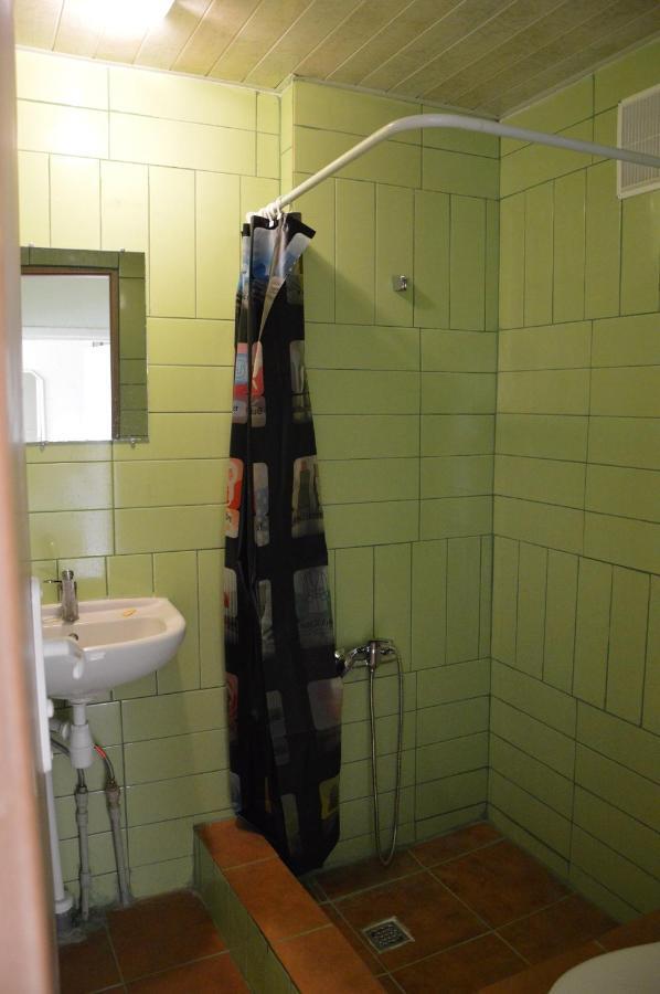 Chernobyl Type Rooms In A Block Flat House Šiauliai Esterno foto